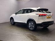 Nissan Qashqai 1.3 DIG-T MHEV Acenta Premium SUV 5dr Petrol Hybrid Manual Euro 6 (s/s) (15 6