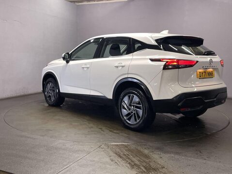 Nissan Qashqai 1.3 DIG-T MHEV Acenta Premium SUV 5dr Petrol Hybrid Manual Euro 6 (s/s) (15 6