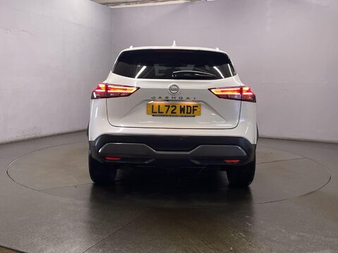 Nissan Qashqai 1.3 DIG-T MHEV N-Connecta SUV 5dr Petrol Hybrid Manual Euro 6 (s/s) (140 ps 7