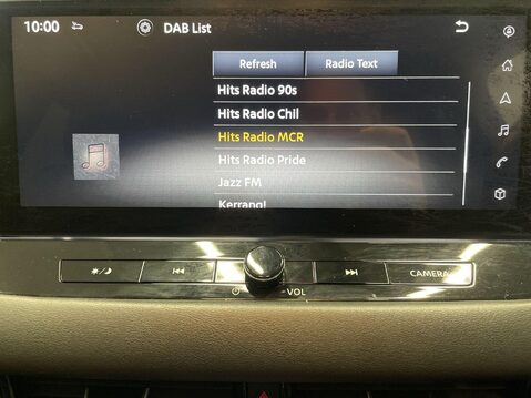 Nissan Qashqai 1.3 DIG-T MHEV N-Connecta SUV 5dr Petrol Hybrid Manual Euro 6 (s/s) (140 ps 27