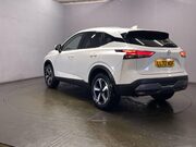 Nissan Qashqai 1.3 DIG-T MHEV N-Connecta SUV 5dr Petrol Hybrid Manual Euro 6 (s/s) (140 ps 6