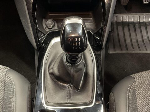 Peugeot 208 1.2 PureTech Allure Hatchback 5dr Petrol Manual Euro 6 (s/s) (100 ps) 19