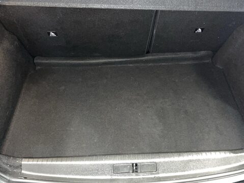 Peugeot 208 1.2 PureTech Allure Hatchback 5dr Petrol Manual Euro 6 (s/s) (100 ps) 13