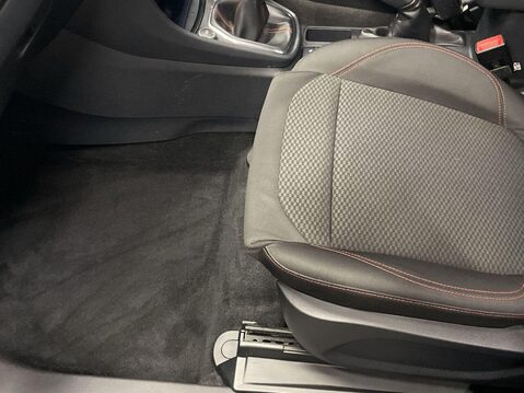 Ford Puma 1.0T EcoBoost MHEV ST-Line SUV 5dr Petrol Manual Euro 6 (s/s) (155 ps) Cru 13