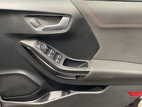 Ford Puma 1.0T EcoBoost MHEV ST-Line SUV 5dr Petrol Manual Euro 6 (s/s) (155 ps) Cru 20