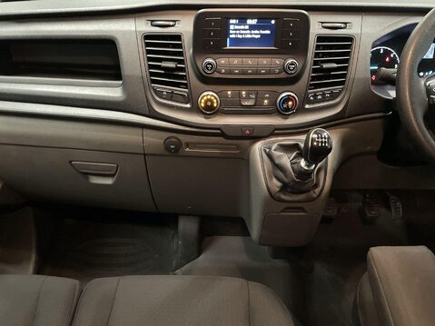 Ford Transit Custom 2.0 320 EcoBlue Leader Crew Van Double Cab 5dr Diesel Manual L2 H1 Euro 6 ( 16