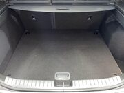 Hyundai IONIQ 38.3kWh Premium Hatchback 5dr Electric Auto (136 ps) Bluetooth 13