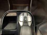 Hyundai IONIQ 38.3kWh Premium Hatchback 5dr Electric Auto (136 ps) Bluetooth 20