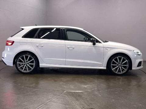 Audi A3 1.0 TFSI 30 Black Edition Sportback 5dr Petrol Manual Euro 6 (s/s) (116 ps) 9