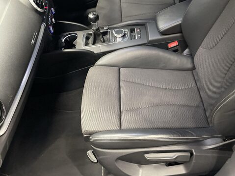 Audi A3 1.0 TFSI 30 Black Edition Sportback 5dr Petrol Manual Euro 6 (s/s) (116 ps) 17