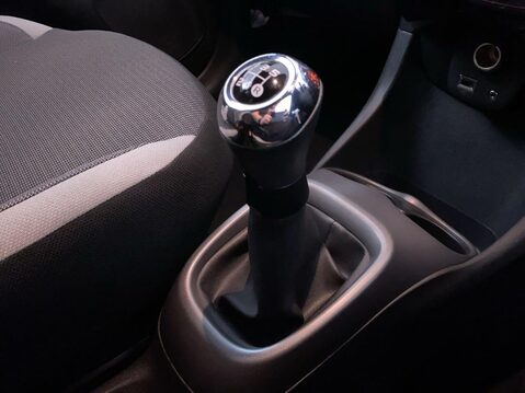 Toyota Aygo 1.0 VVT-i x-trend Hatchback 5dr Petrol Manual Euro 6 (s/s) (71 ps) Air Con 21