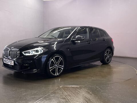 BMW 1 Series 1.5 118i M Sport (LCP) Hatchback 5dr Petrol Manual Euro 6 (s/s) (136 ps) DA 4