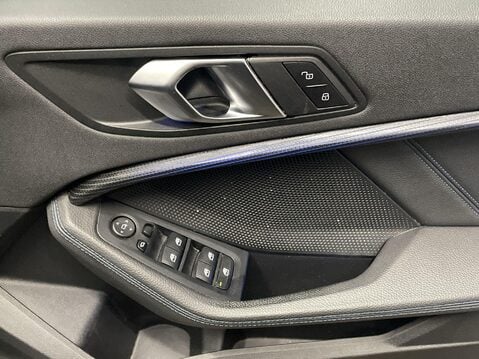 BMW 1 Series 1.5 118i M Sport (LCP) Hatchback 5dr Petrol Manual Euro 6 (s/s) (136 ps) DA 25