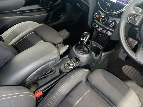 Mini Hatch 2.0 Cooper S Classic Hatchback 3dr Petrol Steptronic Euro 6 (s/s) (178 ps) 14