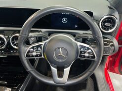 Mercedes-Benz A Class 1.3 A200 Sport (Executive) Hatchback 5dr Petrol 7G-DCT Euro 6 (s/s) (163 ps