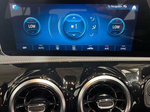 Mercedes-Benz A Class 1.3 A200 Sport (Executive) Hatchback 5dr Petrol 7G-DCT Euro 6 (s/s) (163 ps 8