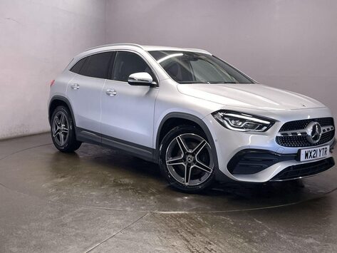 Mercedes-Benz GLA 2.0 GLA200d AMG Line (Premium) SUV 5dr Diesel 8G-DCT Euro 6 (s/s) (150 ps)