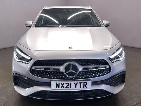 Mercedes-Benz GLA 2.0 GLA200d AMG Line (Premium) SUV 5dr Diesel 8G-DCT Euro 6 (s/s) (150 ps) 10