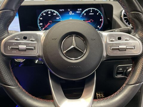 Mercedes-Benz GLA 2.0 GLA200d AMG Line (Premium) SUV 5dr Diesel 8G-DCT Euro 6 (s/s) (150 ps) 21