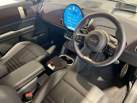 Mini Countryman 2.0 MHEV John Cooper Works SUV 5dr Petrol DCT ALL4 Euro 6 (s/s) (300 ps) Pa 14