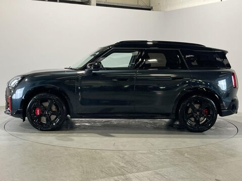 Mini Countryman 2.0 MHEV John Cooper Works SUV 5dr Petrol DCT ALL4 Euro 6 (s/s) (300 ps) Pa 5