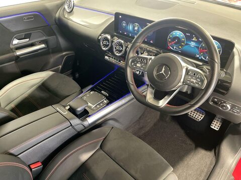 Mercedes-Benz GLA 2.0 GLA250 AMG Line (Premium) SUV 5dr Petrol 8G-DCT Euro 6 (s/s) (224 ps) 15