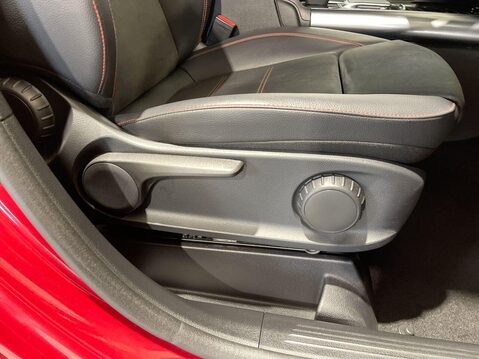 Mercedes-Benz GLA 2.0 GLA250 AMG Line (Premium) SUV 5dr Petrol 8G-DCT Euro 6 (s/s) (224 ps) 24