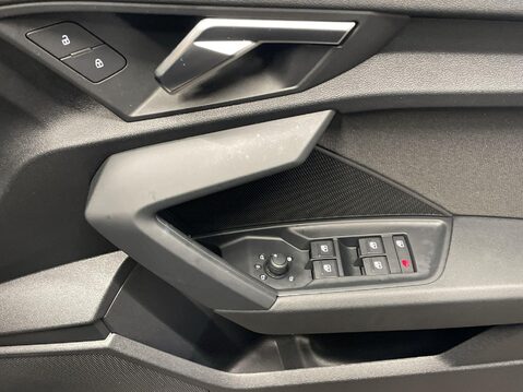 Audi A3 2.0 TDI 35 Technik Sportback 5dr Diesel S Tronic Euro 6 (s/s) (150 ps) Cru 24