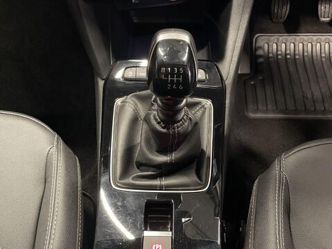 Vauxhall Mokka 1.2 Turbo Ultimate SUV 5dr Petrol Manual Euro 6 (s/s) (136 ps) Parking Sens 20