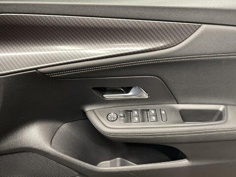 Vauxhall Mokka 1.2 Turbo Ultimate SUV 5dr Petrol Manual Euro 6 (s/s) (136 ps) Parking Sens 25