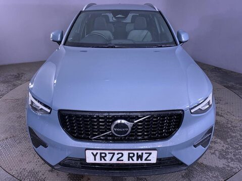 Volvo XC40 2.0 B3 MHEV Core SUV 5dr Petrol Hybrid DCT Auto Euro 6 (s/s) (163 ps) Crui 10