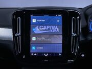 Volvo XC40 2.0 B3 MHEV Core SUV 5dr Petrol Hybrid DCT Auto Euro 6 (s/s) (163 ps) Crui 24