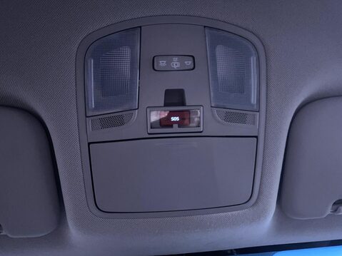 Hyundai IONIQ 1.6 h-GDi Premium Hatchback 5dr Petrol Hybrid DCT Euro 6 (s/s) (141 ps) Cr 18