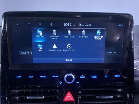 Hyundai IONIQ 1.6 h-GDi Premium Hatchback 5dr Petrol Hybrid DCT Euro 6 (s/s) (141 ps) Cr 32