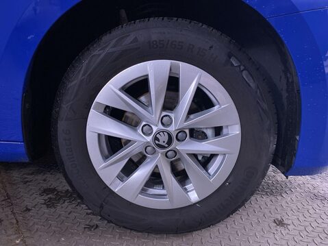 Skoda Fabia 1.0 TSI SE Edition Hatchback 5dr Petrol Manual Euro 6 (s/s) (95 ps) 12