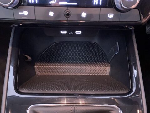 Skoda Fabia 1.0 TSI SE Edition Hatchback 5dr Petrol Manual Euro 6 (s/s) (95 ps) 25