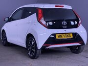 Toyota Aygo 1.0 VVT-i x-trend Hatchback 5dr Petrol Manual Euro 6 (s/s) (71 ps) Bluetoot 6
