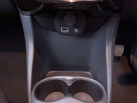 Toyota Aygo 1.0 VVT-i x-trend Hatchback 5dr Petrol Manual Euro 6 (s/s) (71 ps) Bluetoot 25