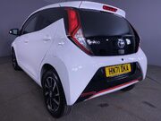 Toyota Aygo 1.0 VVT-i x-trend Hatchback 5dr Petrol Manual Euro 6 (s/s) (71 ps) Bluetoot 14