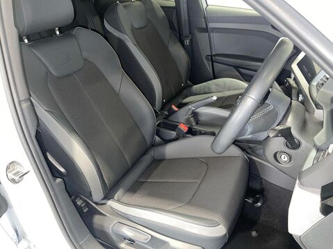 Audi A1 1.0 TFSI 30 S line Sportback 5dr Petrol Manual Euro 6 (s/s) (110 ps) One Ow 14