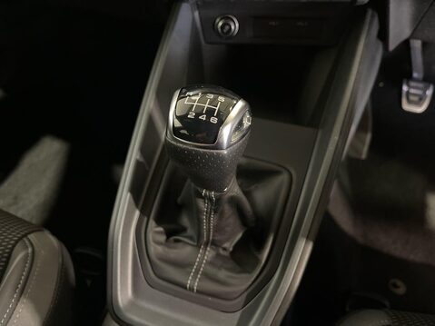 Audi A1 1.0 TFSI 30 S line Sportback 5dr Petrol Manual Euro 6 (s/s) (110 ps) One Ow 18