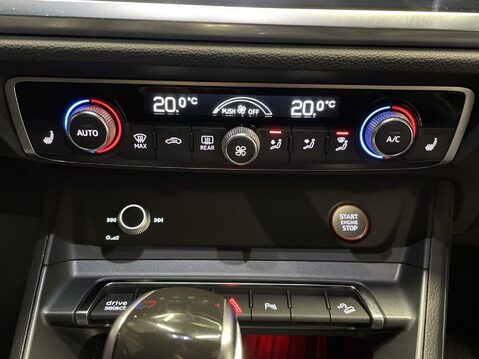 Audi RS Q3 2.5 TFSI Sportback 5dr Petrol S Tronic quattro Euro 6 (s/s) (400 ps) Upgrad 27