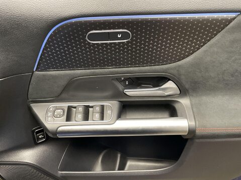 Mercedes-Benz EQA EQA 250+ 70.5kWh AMG Line (Executive) SUV 5dr Electric Auto (190 ps) Cruis 25