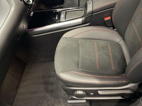 Mercedes-Benz EQA EQA 250+ 70.5kWh AMG Line (Executive) SUV 5dr Electric Auto (190 ps) Cruis 17