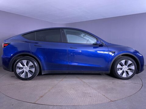 Tesla Model Y (Dual Motor) Long Range SUV 5dr Electric Auto 4WDE (384 bhp) Bluetooth - Pa 9