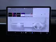 Tesla Model Y (Dual Motor) Long Range SUV 5dr Electric Auto 4WDE (384 bhp) Bluetooth - Pa 31