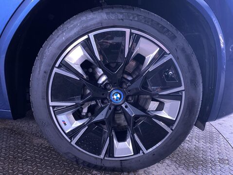 BMW Ix3 80kWh M Sport Pro SUV 5dr Electric Auto (286 ps) Cruise Control - DAB Radi 12