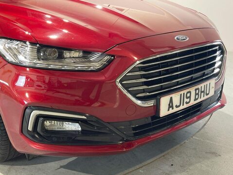 Ford Mondeo 2.0 TDCi Titanium Edition Hatchback 5dr Diesel Manual Euro 6 (s/s) (150 ps) 10