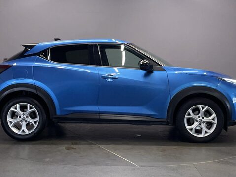 Nissan Juke 1.0 DIG-T N-Connecta SUV 5dr Petrol DCT Auto Euro 6 (s/s) (114 ps) Parking 9