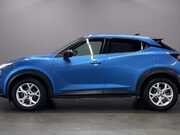 Nissan Juke 1.0 DIG-T N-Connecta SUV 5dr Petrol DCT Auto Euro 6 (s/s) (114 ps) Parking 5